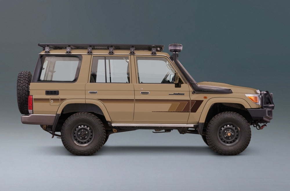 70 Series Land Cruiser Decal Body Stripe Kit (Broome) - 76 Series (2007-)