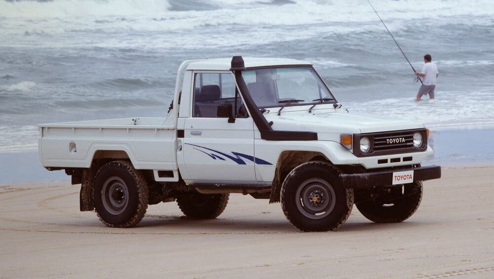 70 Series Land Cruiser Decal Body Stripe Kit (Bundeena) - 75/79 Series Single Cab (1985-)